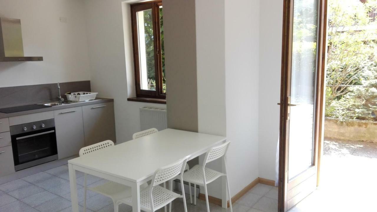 Appartamento Giardino Sugli Ulivi Riva del Garda Exterior foto