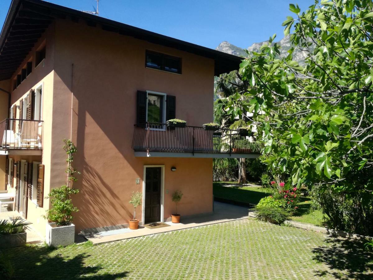 Appartamento Giardino Sugli Ulivi Riva del Garda Exterior foto